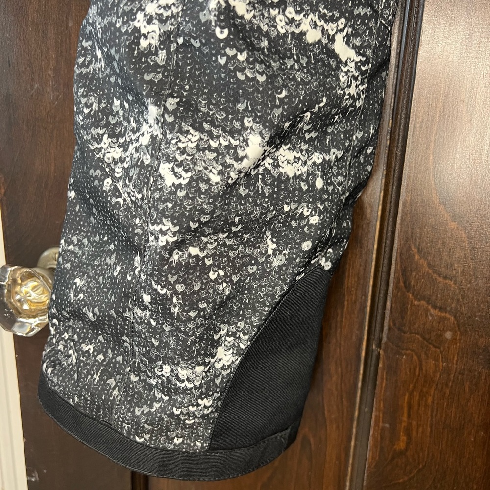 Kids Spyder Ski Pants Size 8, excellent condition. Super cute and stylish. - Picture 12 of 15